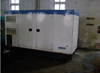 九台康明斯150kw大型柴油二手发电机组
